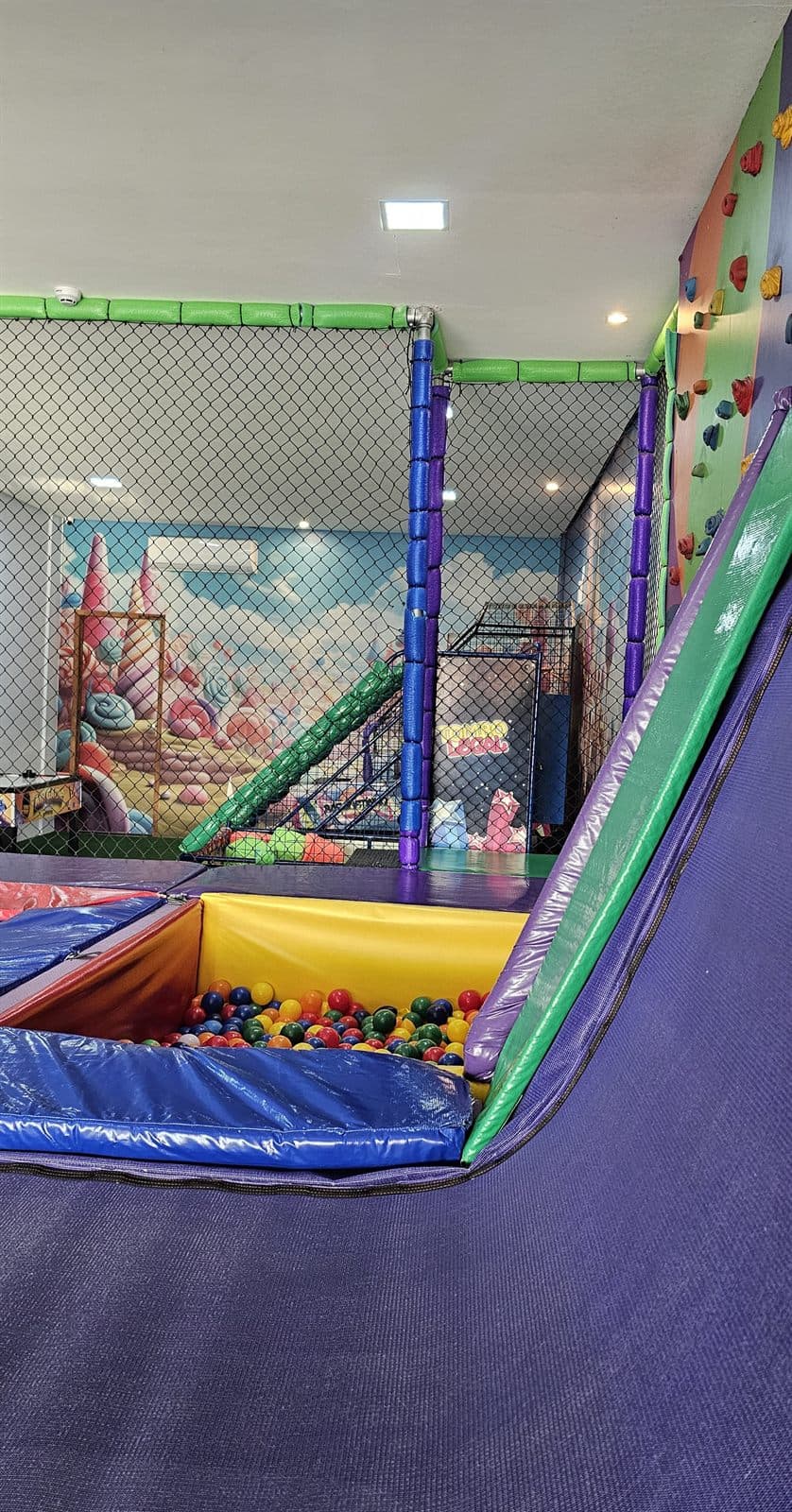 Pimentinha Park Jequié - Estrutura e Brinquedos